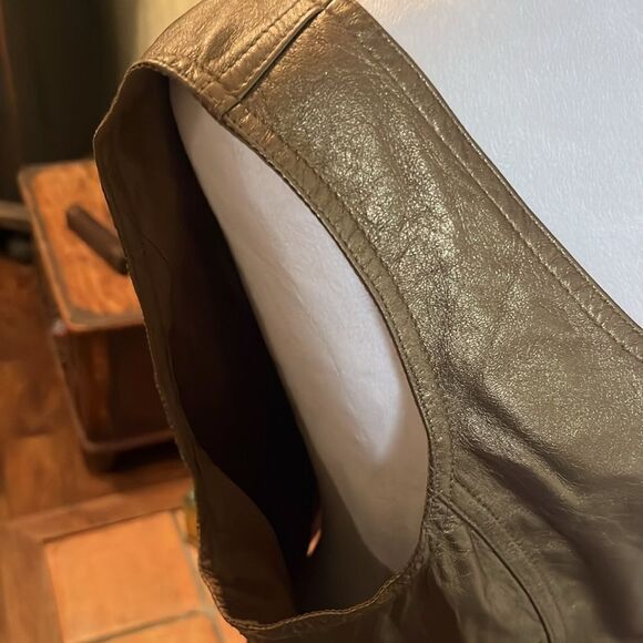 Spirit By Coldwater Creek Metallic Gold Leather Vest, Size 18 - Picture 3 of 8